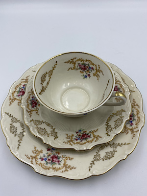 ドイツ　バイエルン　シルンディング　Schirnding bavaria トリオ Alman bavaria schirnding seri numaralı kabartmalı çiçek desenli