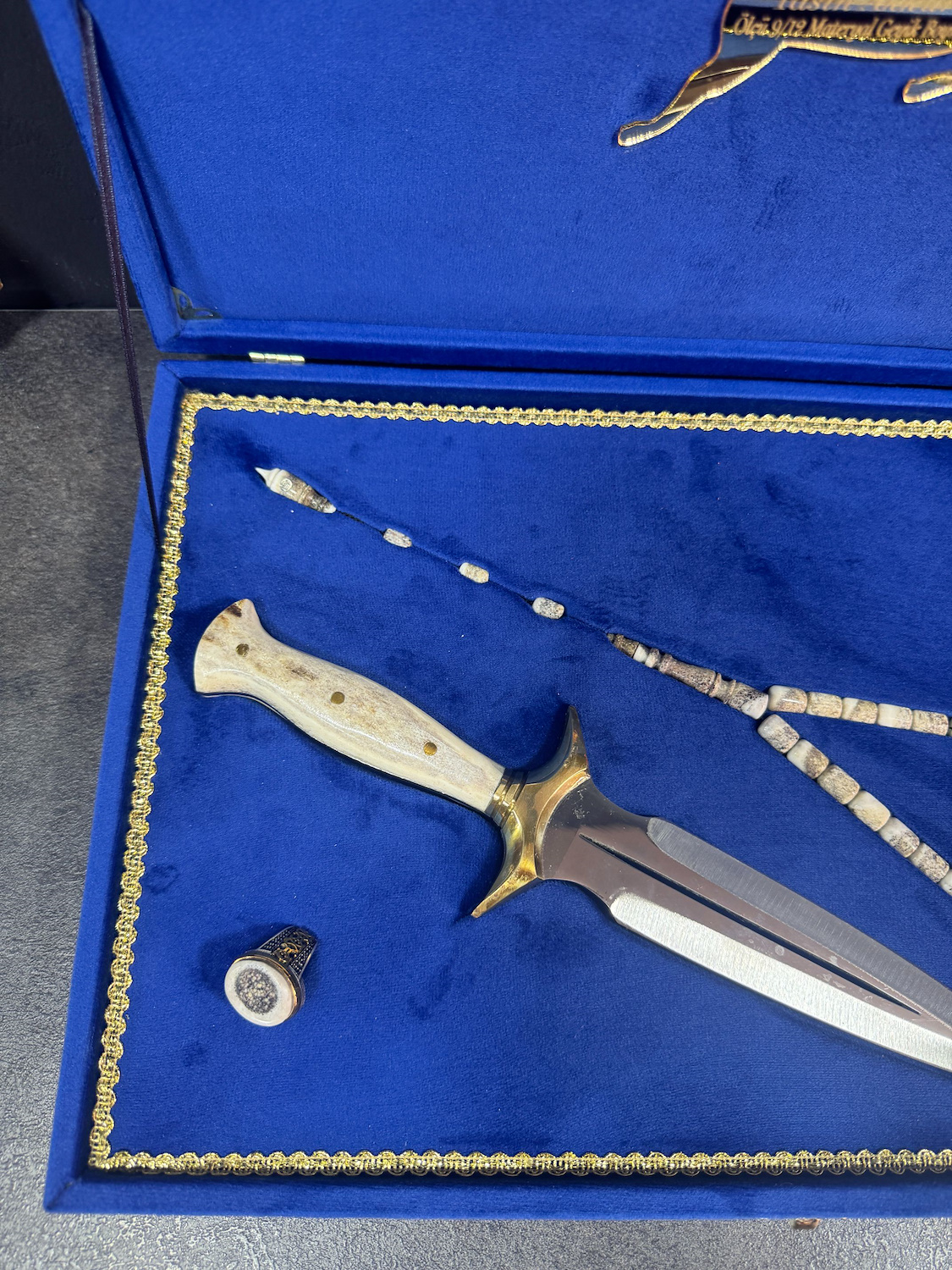 Mushuk ichida porno Toy porno tomosha