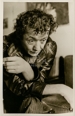 Ona, dada, ogil va qizi ishtirokida onlayn oilaviy jinsiy porno tomosha qiling.