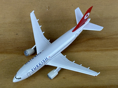 Herpa Wings Turkish Airlines Airbus A310-300 - Dalaman Diecast
