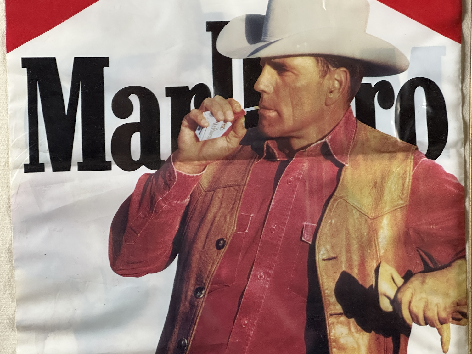 Marlboro Man Reklam Afişi - İkonik Kovboy Görseli - Dönem Ofset