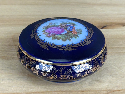 Limoges Castel Fragonard Sahneli Kobalt Mavi 22 Ayar Altın Varaklı