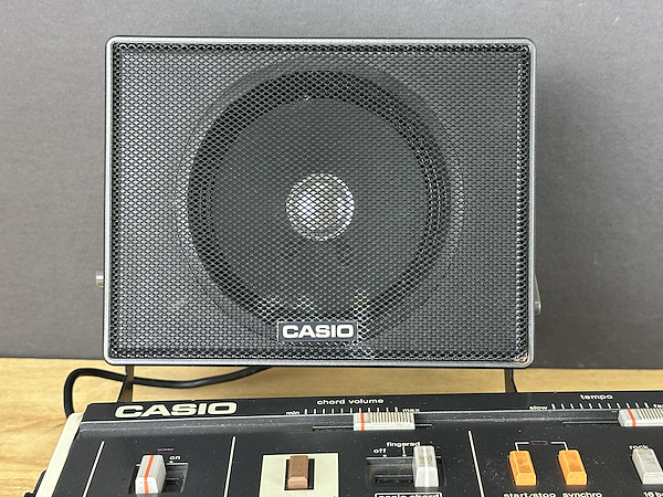 Casio MT-800 Vintage Synthesizer: 80'lerin ROM Pack'li Efsane
