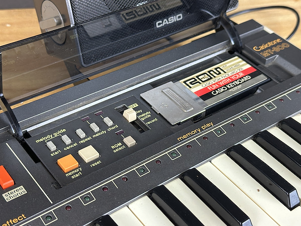 Casio MT-800 Vintage Synthesizer: 80'lerin ROM Pack'li Efsane