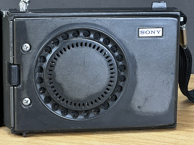 Sony ICF-7800 Katlanır 3 Kant Radyo – Çift Teleskopik Antenli
