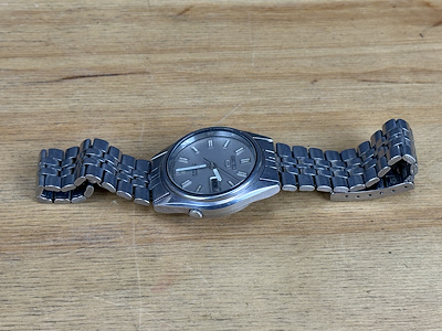 Seiko 5 - 7009 Automatic Day‑Date – Japan Made, 17 Jewels