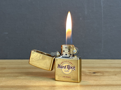 Zippo Classic Solid Brass – Hard Rock Cafe Las Vegas 1999 Tarih