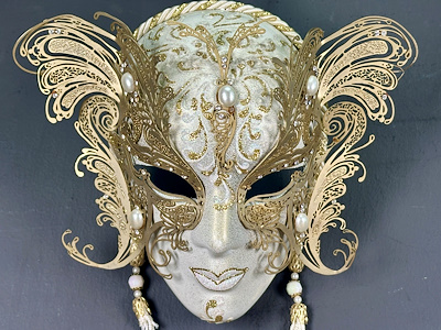 MASKE SANATI Müzayedesi | Dünün Dünyası