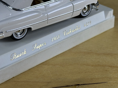 Solido Age d'or Serisi: 1950 Buick Super Cabriolet 1/43 Diecast