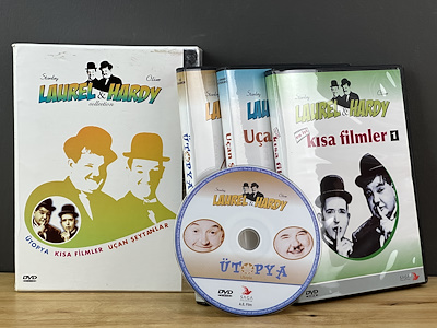 Laurel & Hardy Koleksiyonu - 3 DVD Boxset - Türkçe Altyazılı