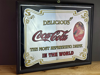 Coca-Cola The Most Refreshing Drink In The World Sloganlı Büyük