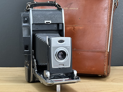 Polaroid Electric Eye 900 Nadir Körüklü Vintage Fotoğraf Makinesi