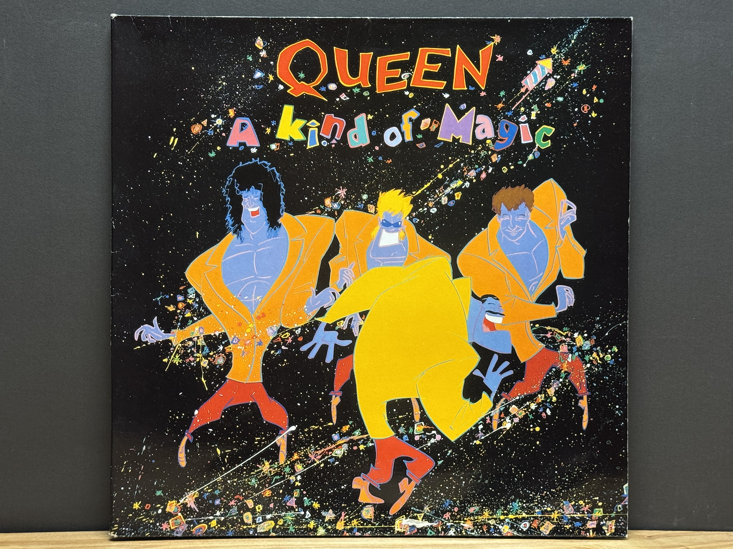 Queen - A Kind of Magic - 1986 Avrupa - LP-Dunundunyasi.com