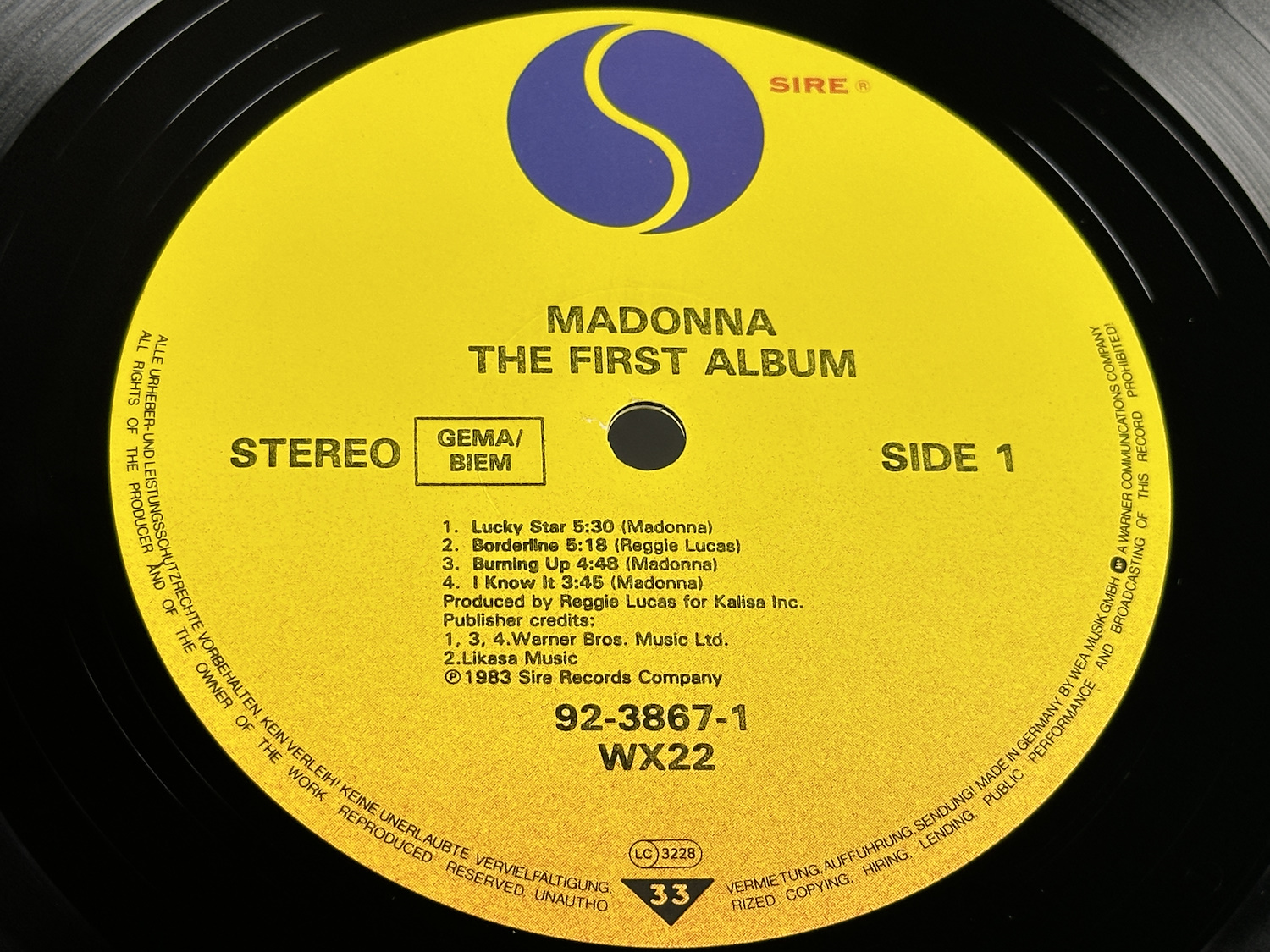 Madonna - The First Album - 1983 Almanya - LP-Dunundunyasi.com