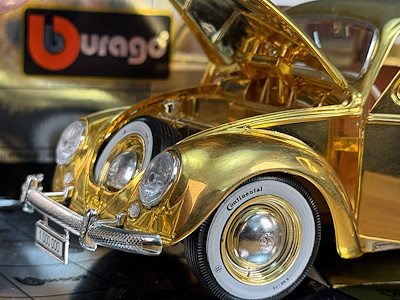 Bburago İmzalı İtalyan Üretim Gold Collection - Volkswagen Käfer