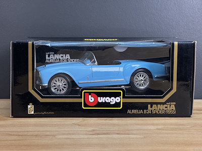 İtalyan Bburago İmzalı Lancia Aurelia B24 Spider (1955) - 1/18