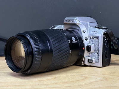 Minolta Japon Üretim - Dynax 505si Super AF Zoom 75-300mm Lensli
