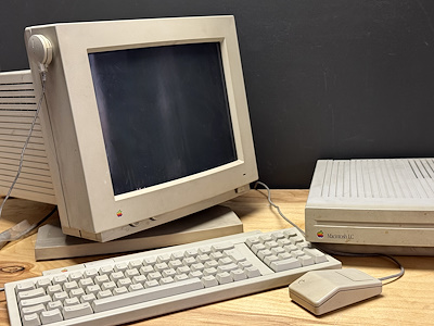 Apple İrlanda Üretimi - Macintosh LC - Monitör, Klavye ve Mouse