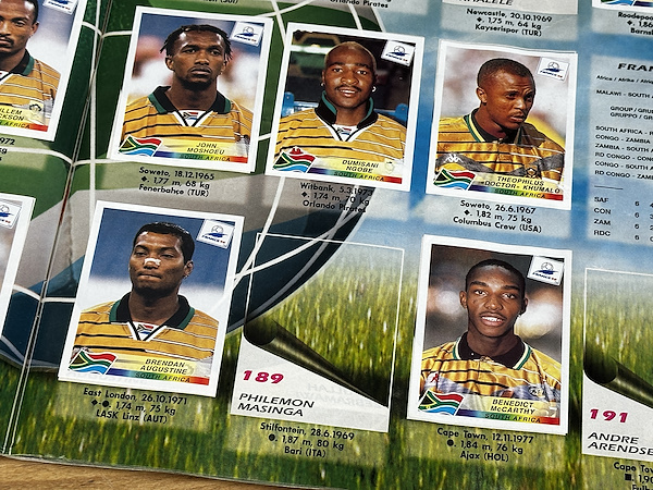 Panini FIFA World Cup France 98 Resmi Sticker Albümü - Kısmen Dolu