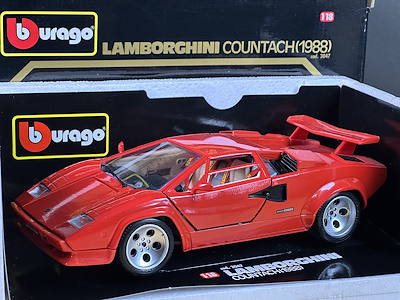 Bburago Lamborghini 1988 model ミニカー Lamborghini Countach (1988) Cod. 3047 - Bburago İtalyan Üretim - 1