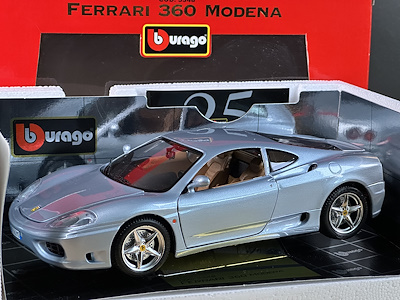 Ferrari 360 Modena - Bburago İtalyan Üretim - 1:18 Ölçek Diecast