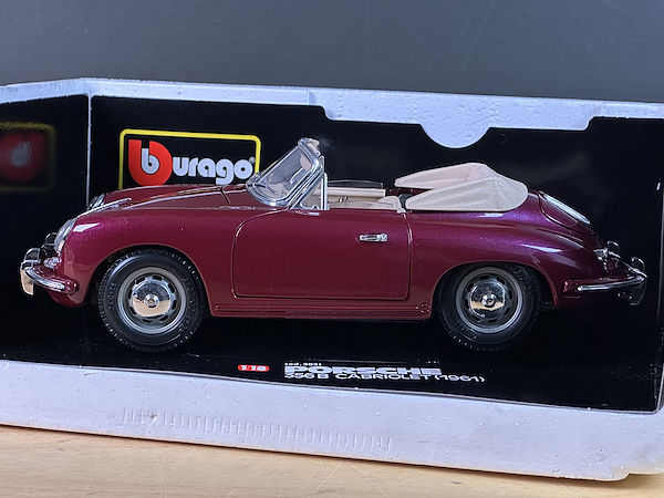 Porsche 356 B Cabriolet (1961) cod. 3031 - Bburago İtalyan Üretim