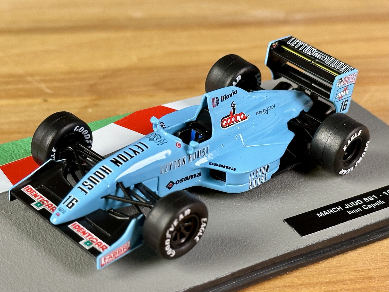 March Judd 881 - Ivan Capelli 1988 - Formula 1 Lisanslı - 1/43