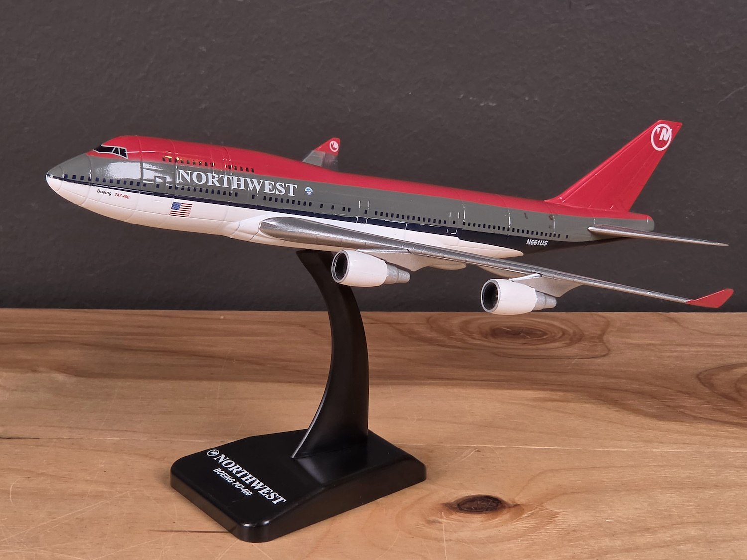Gökyüzünün Kraliçesi Artık Masanızda: Northwest Airlines Boeing