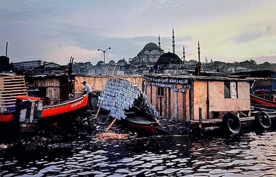 Ara Güler imzalı tablo — 80×110 cm, 60.000 TL müzayede satışı