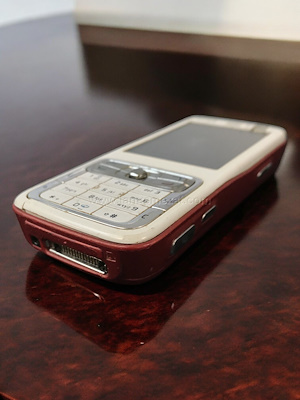 Nokia N73 Cep Telefonu – Finlandiya/Çin, 2006, Denenmemiştir
