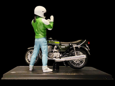 Kawasaki 750 H2 Solidos ソリド社製　1/18　完成品 Solido – Kawasaki 750 