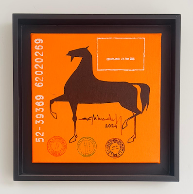 Hüseyin Şenbudak imzalı tablo — Karışık Teknik, 25×25 cm, 15.000 TL müzayede satışı