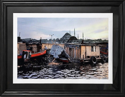 Ara Güler imzalı tablo — 100×80 cm, 55.000 TL müzayede satışı