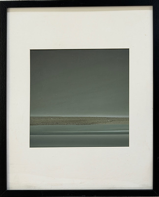 Aydın Sarıoğlu imzalı tablo — 26×26 cm, 1.000 TL müzayede satışı