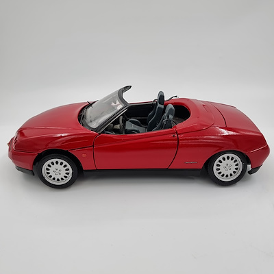 Maisto 1:18 Alfa Romeo Spider | Benim Müzayedem